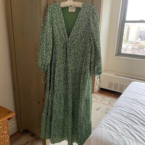 Green Floral Midi Dress - Hyacinth House/Tuckernuck - NEW WITH TAGS